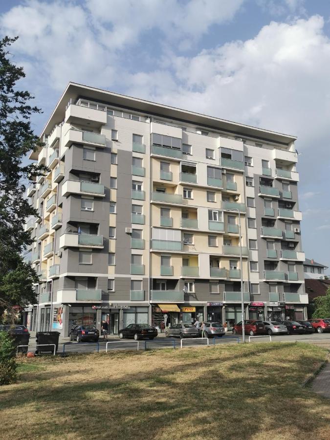 Ferienwohnung Apartman Bella Doboj Exterior foto